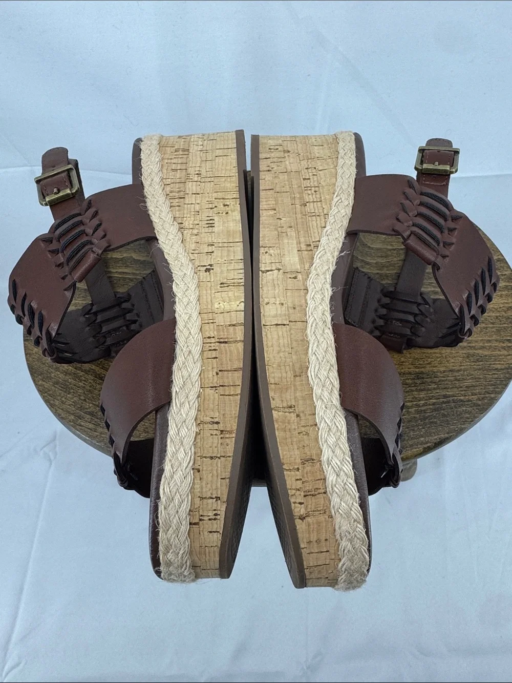 Like New! Frye & Co Womens Lavish Woven Brown Leather Wedge Cork Sandals, sz 8